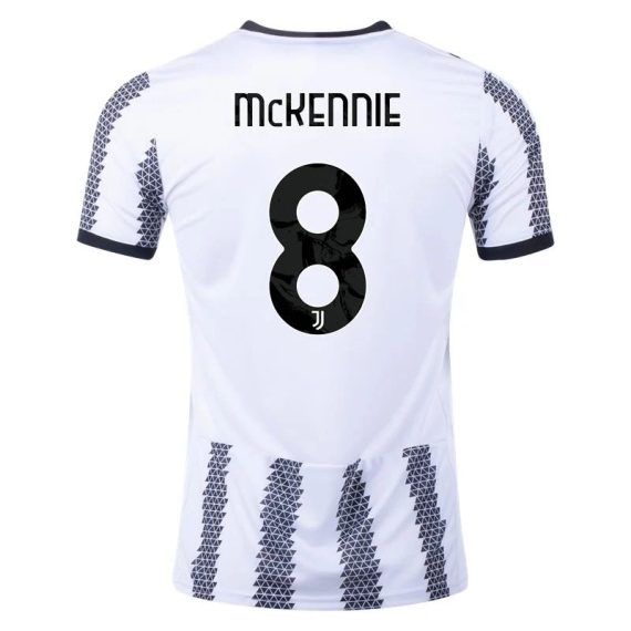 22/23 Weston McKennie #8 Juventus Home Jersey