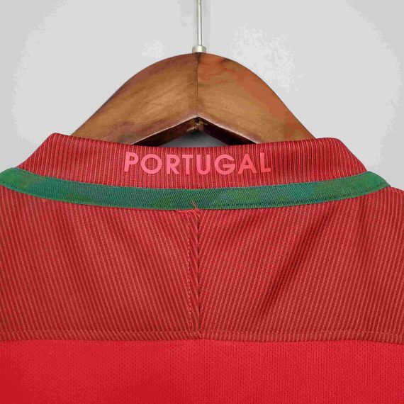 2016 Retro Portugal Home Football Shirt