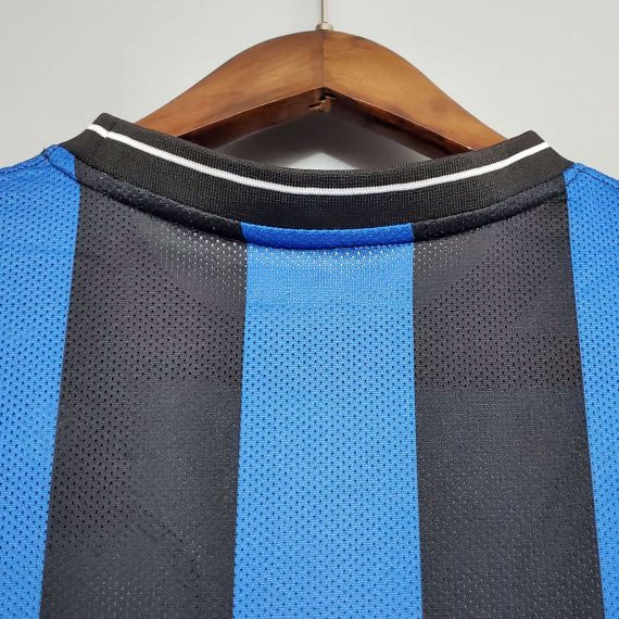 2009/2010 Retro Internazionale Milan Home Football Jersey