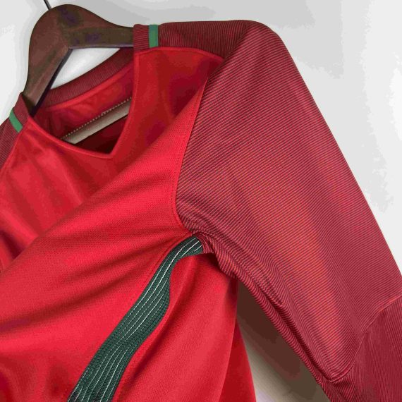 2016 Retro Long Sleeve Portugal Home Football Shirt