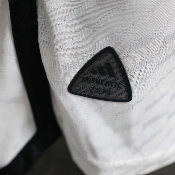 2023/2024 Player Version Fulham Home Football Shirt