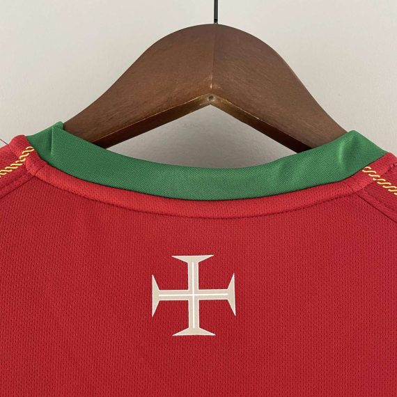 2006 Retro Portugal Home Football Shirt