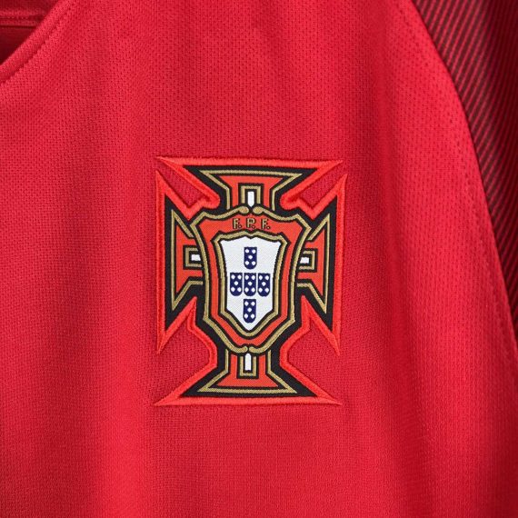 2016 Retro Long Sleeve Portugal Home Football Shirt