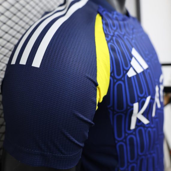 24/25 Player Version Riyadh Victory Away
