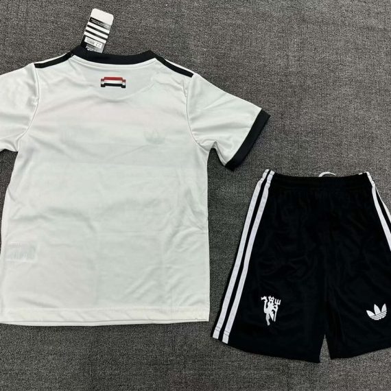 24/25 Manchester United Third Away Football Shirt Kids Size Suit