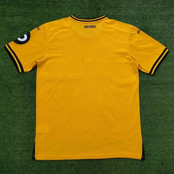24/25 Wolverhampton Wanderers Home Football Shirt