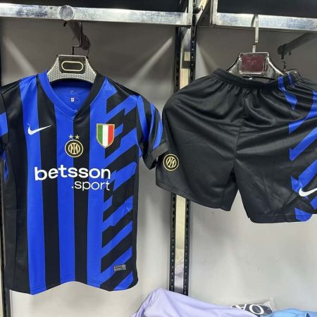 24/25 Internazionale Milan Home Football Jersey Kids Size Suit
