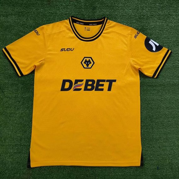 24/25 Wolverhampton Wanderers Home Football Shirt