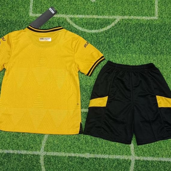 24/25 Wolverhampton Wanderers Home Football Shirt Kids Size Suit