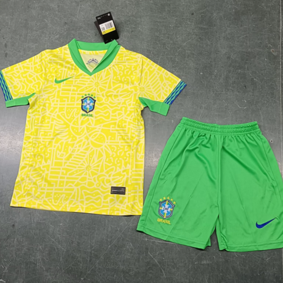 23/24 Brazil Home Football Shirt Kids Size Suit