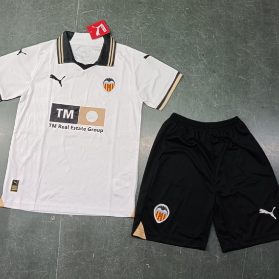 23/24 Valencia Home Football Shirt Kids Size Suit