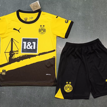 23/24 Borussia Dortmund Home Football Shirt Kids Size Suit