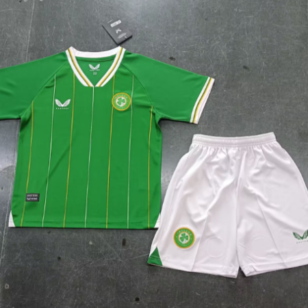 23/24 Ireland Home Football Shirt Kids Size Suit