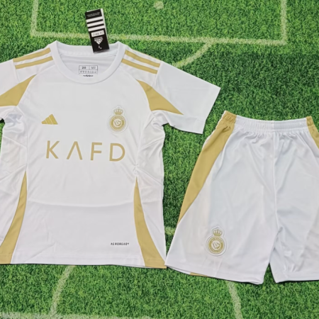 24/25 Riyadh Victory Third Football Shirt Kids Size Suit