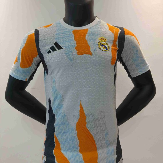 24/25 Real Madrid Training Football Shirt