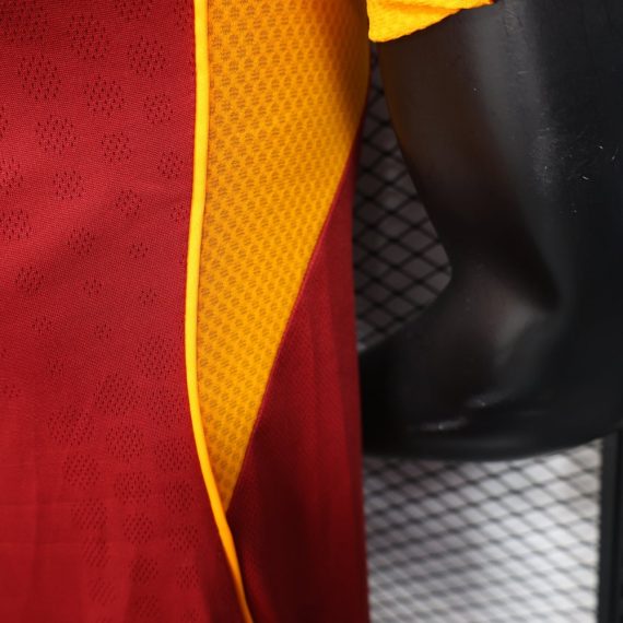 25/26 Player Version Roma Home Football Shirt