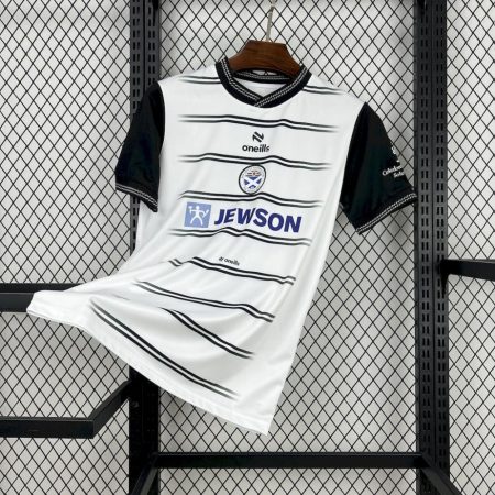 25/26 AYR United Home Football Shirt