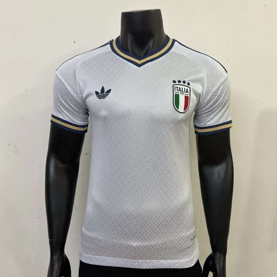 26/27 Player Version Italy Home Football Shirt