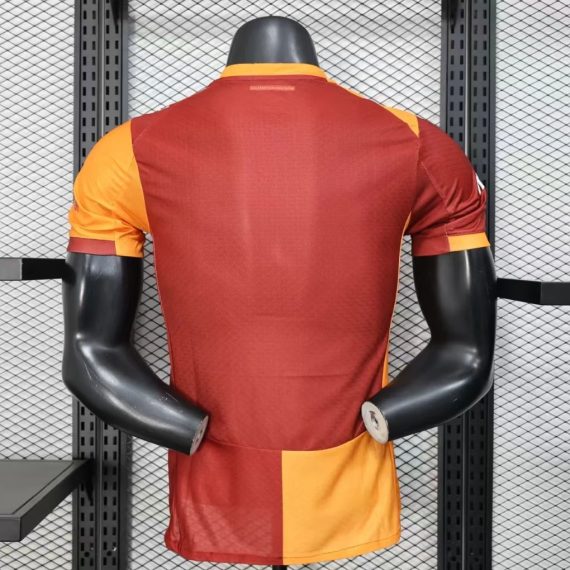 25/26 Player Version Galatasaray Home Football Shirt